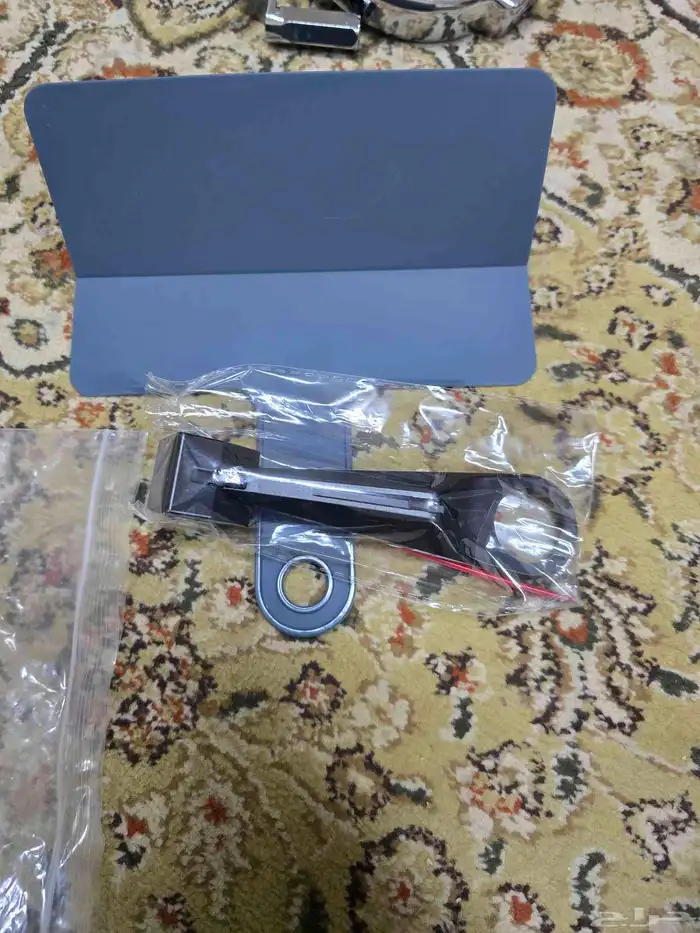 قطع واكسسوارات ريس و قولد قولد وينق 17