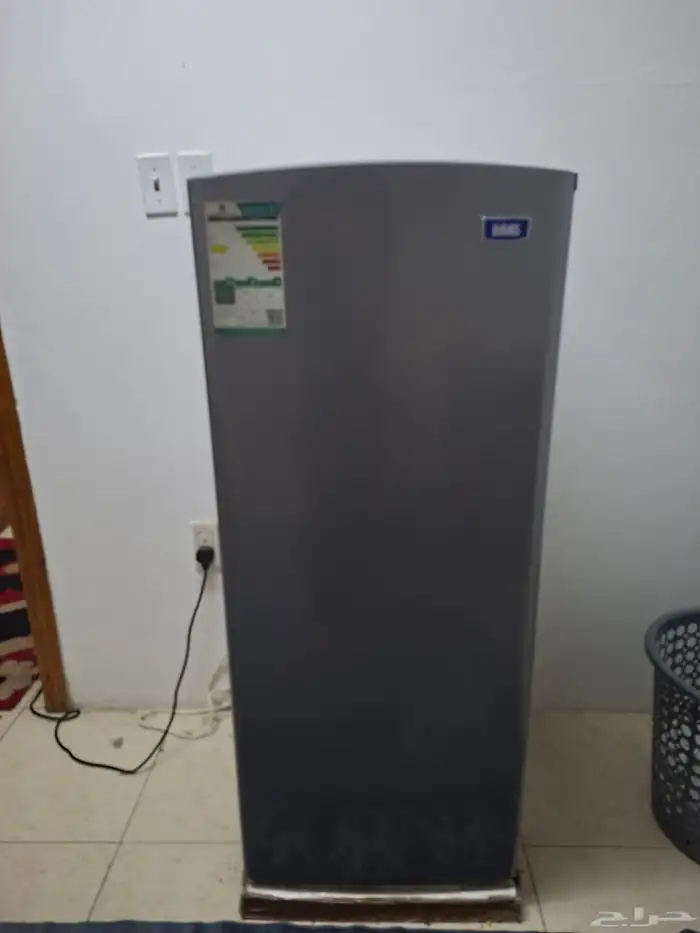 .عدد 2 سرير و 1 دولاب و1 تسريحه   ثلاجه جديده داخل الضمان 4