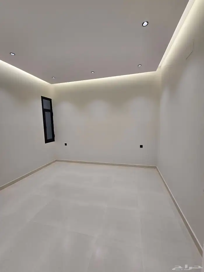 للبيع شقه ارضى 500 الف كامل خدمات 33
