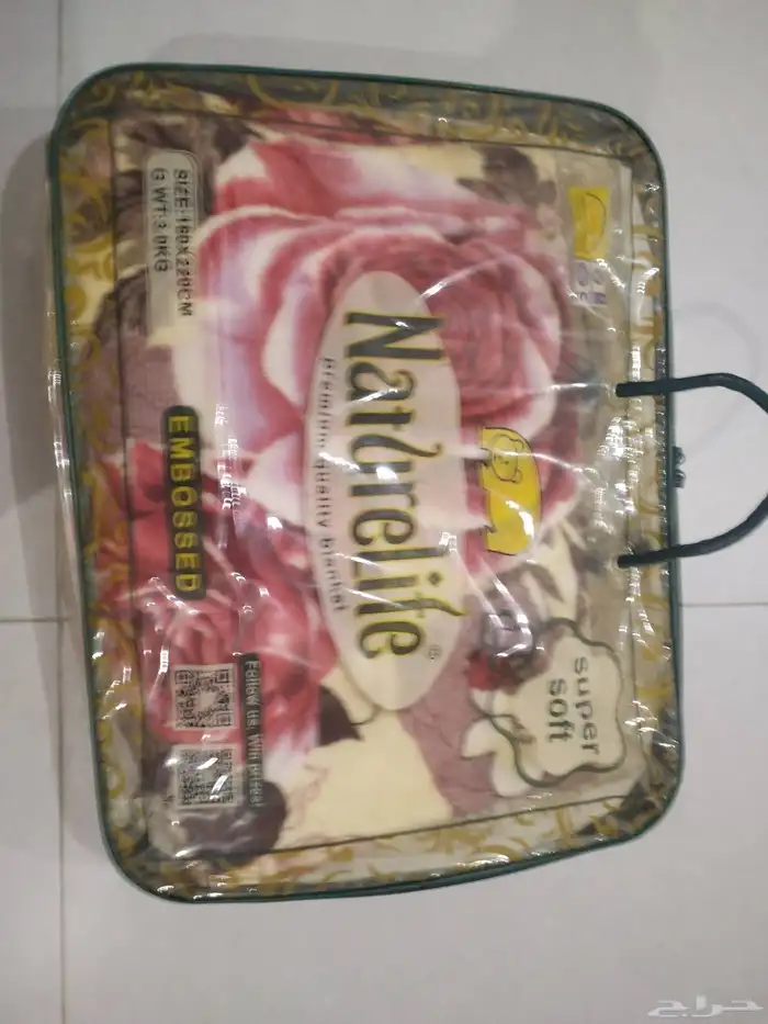 بطانة نفر واحد مستعمل مره واحدة فقط السعر 70 0