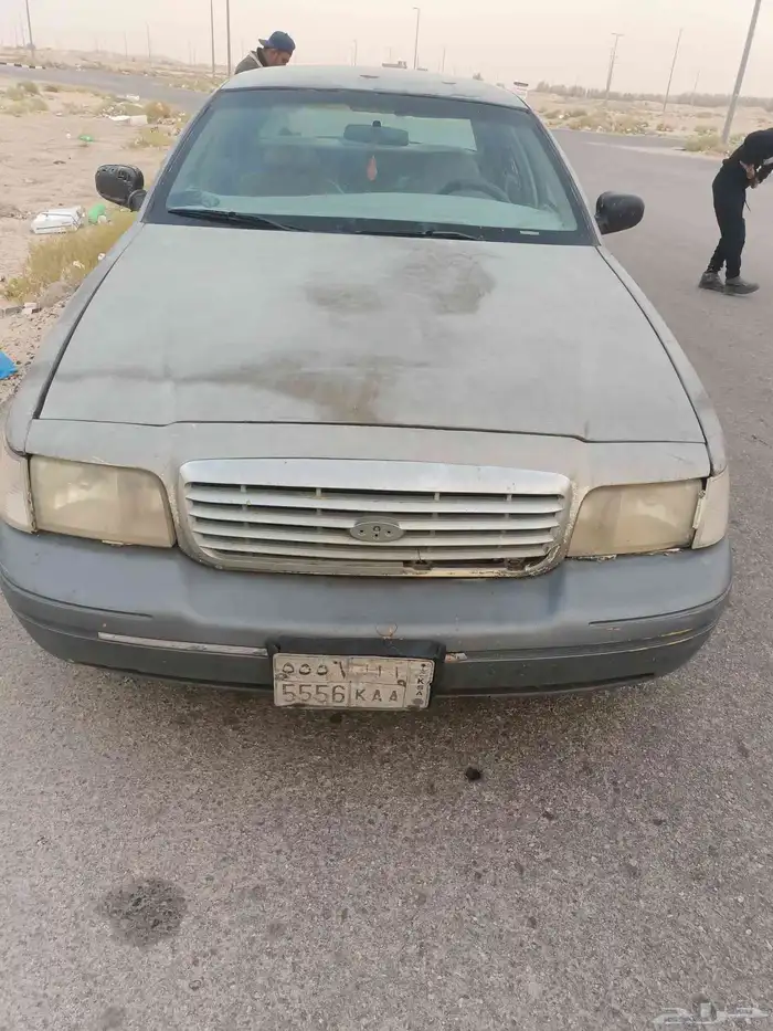 السلام عليكم السيارة والوحه للبيع 0