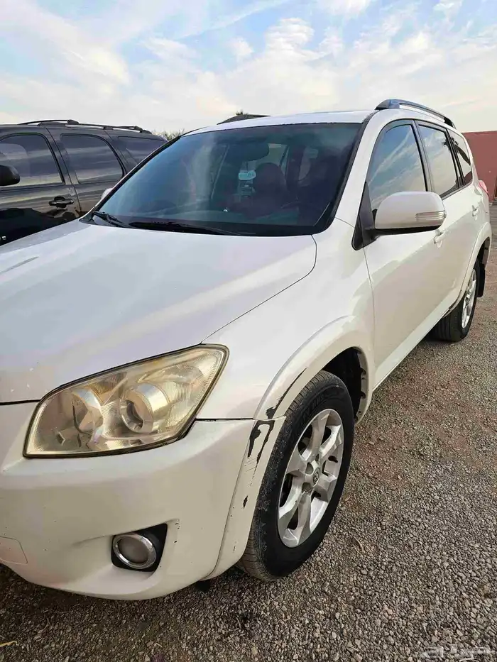 تويوتا راف فور 2011 0