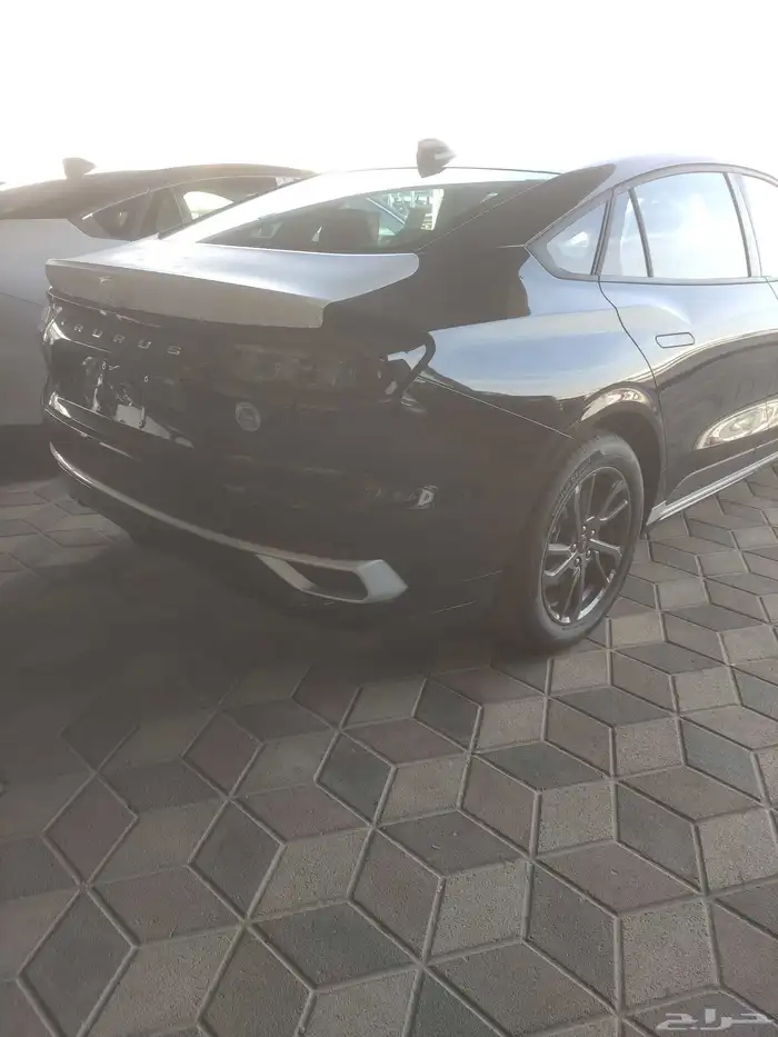 فورد تورس تريند 2026 8