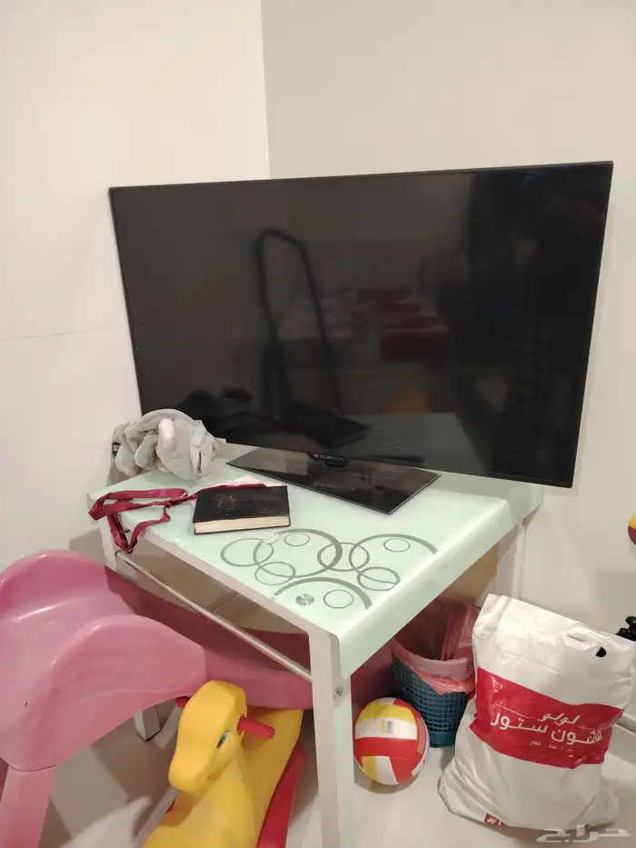 تلفزيون و مكنسه و غساله 0