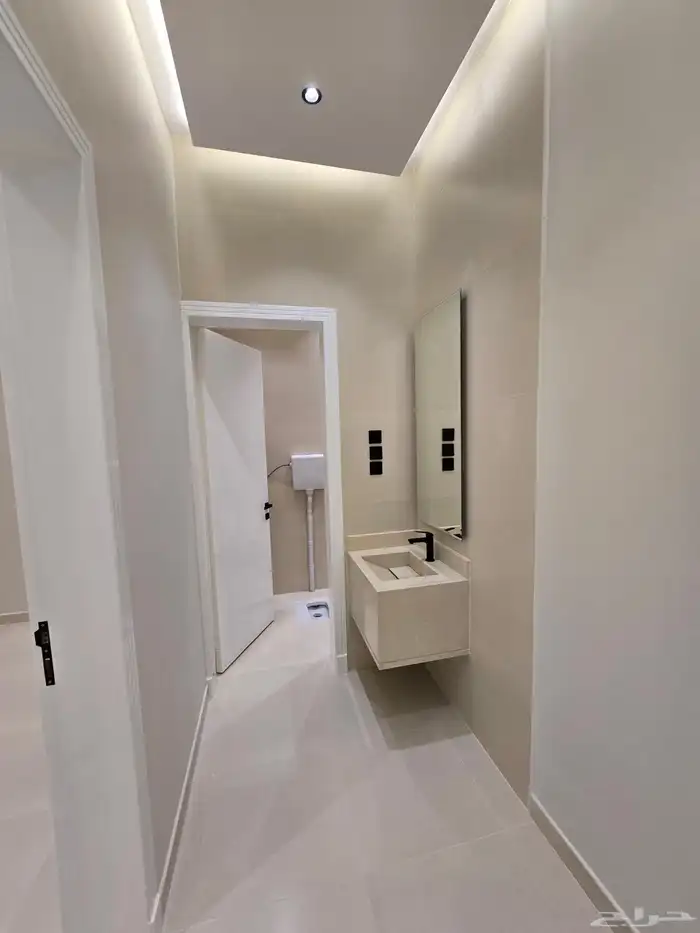 للبيع شقه ارضى 500 الف كامل خدمات 35