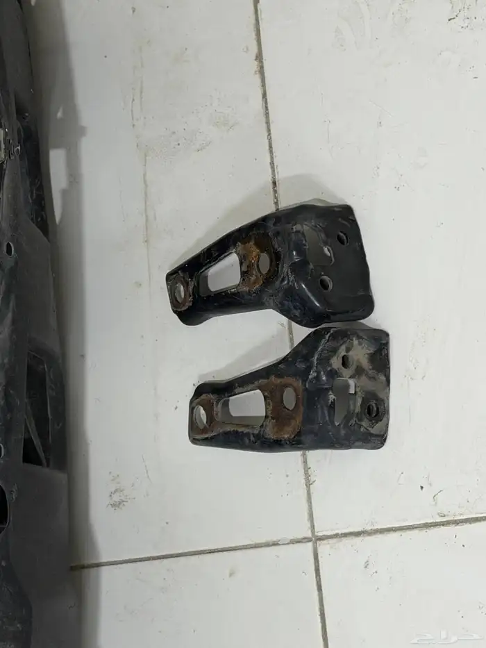 قطع غيار نيسان فتك صالون 2016 5