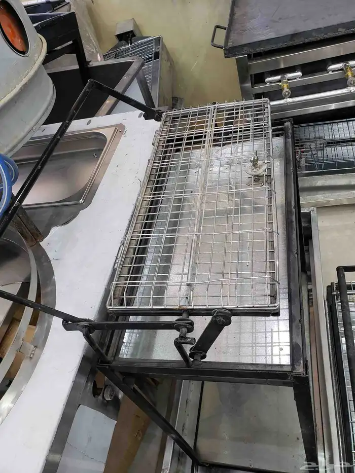 شوايات دجاج فحم كهربائية 8