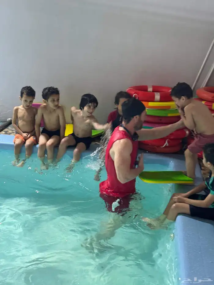 (مدرب شخصي) معلم سباحة وإنقاذ ومدرب لياقة بدنية (جيم) 4