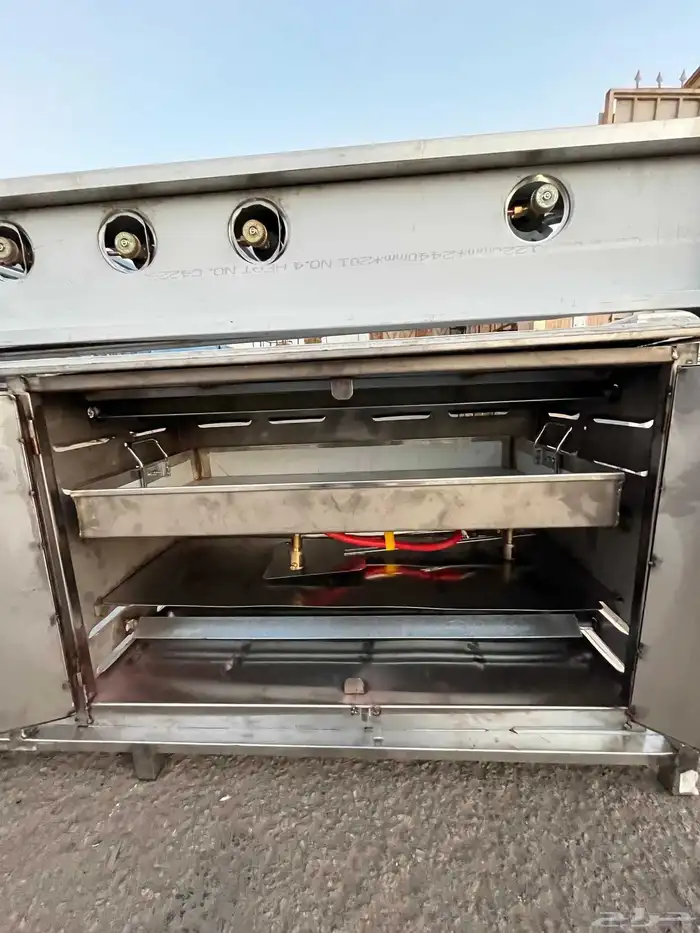 قز استيل 6 عين مع فرن استيل 3