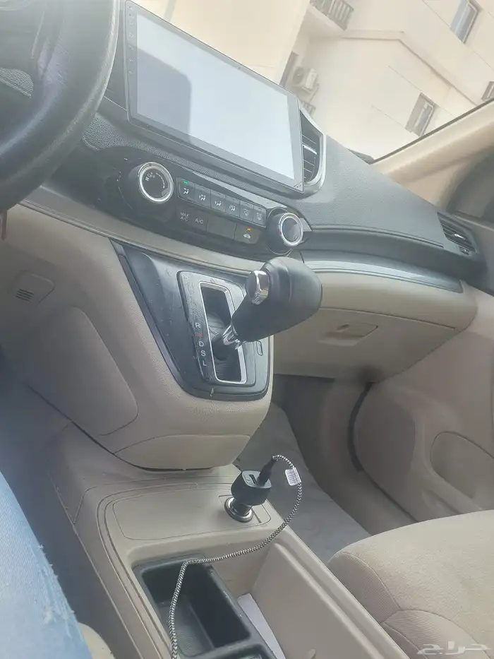 هوندا سي ار في 2015 8