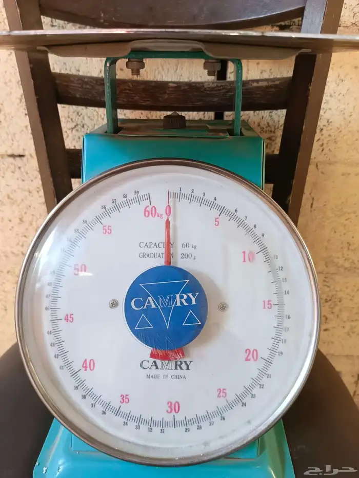 ميزان للبيع نظيف جدا 1