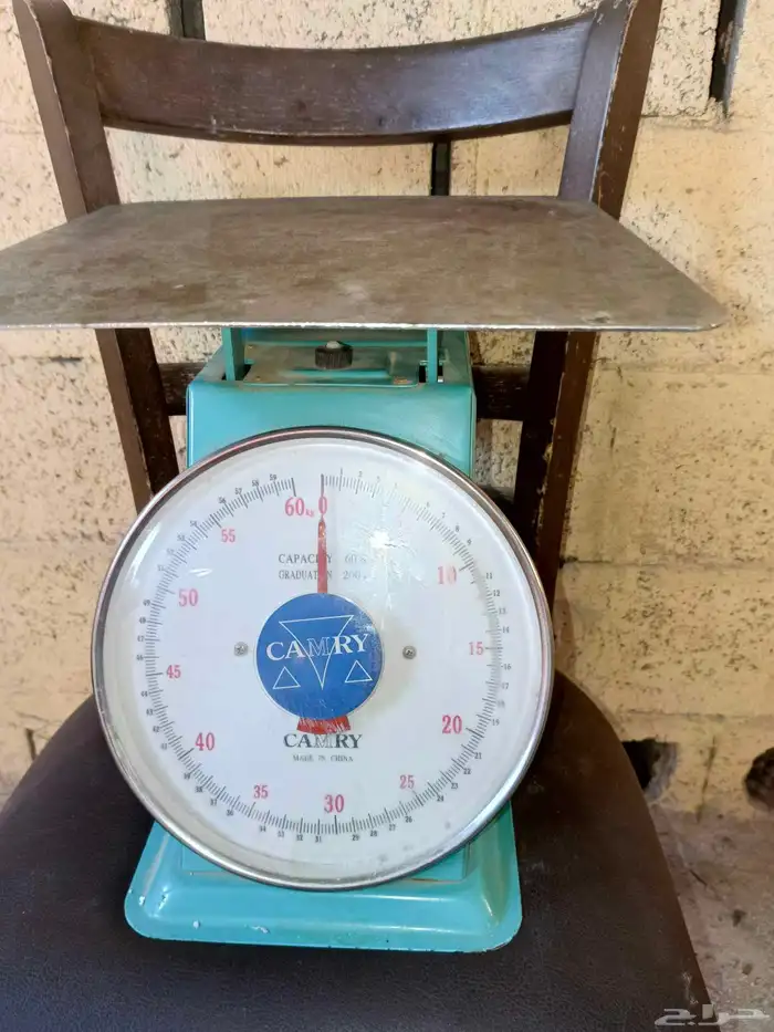 ميزان للبيع نظيف جدا 2