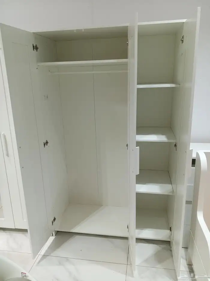 دولاب ايكيا 1