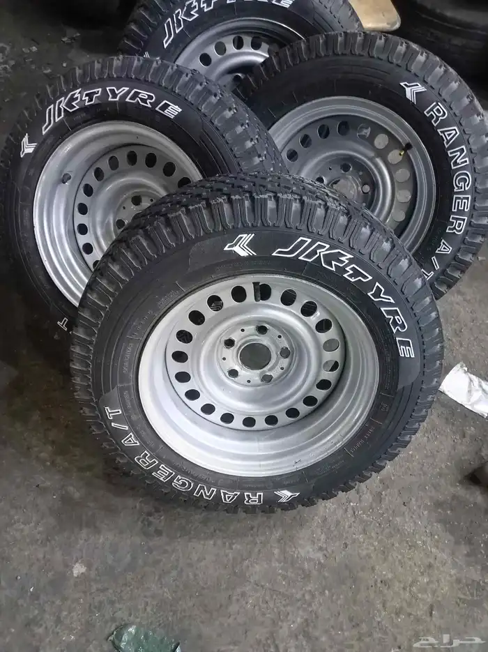 جنوط هيلكس مرسيدس مبرز 2صانتي كفرات حجري مقاس 15 70 205 0