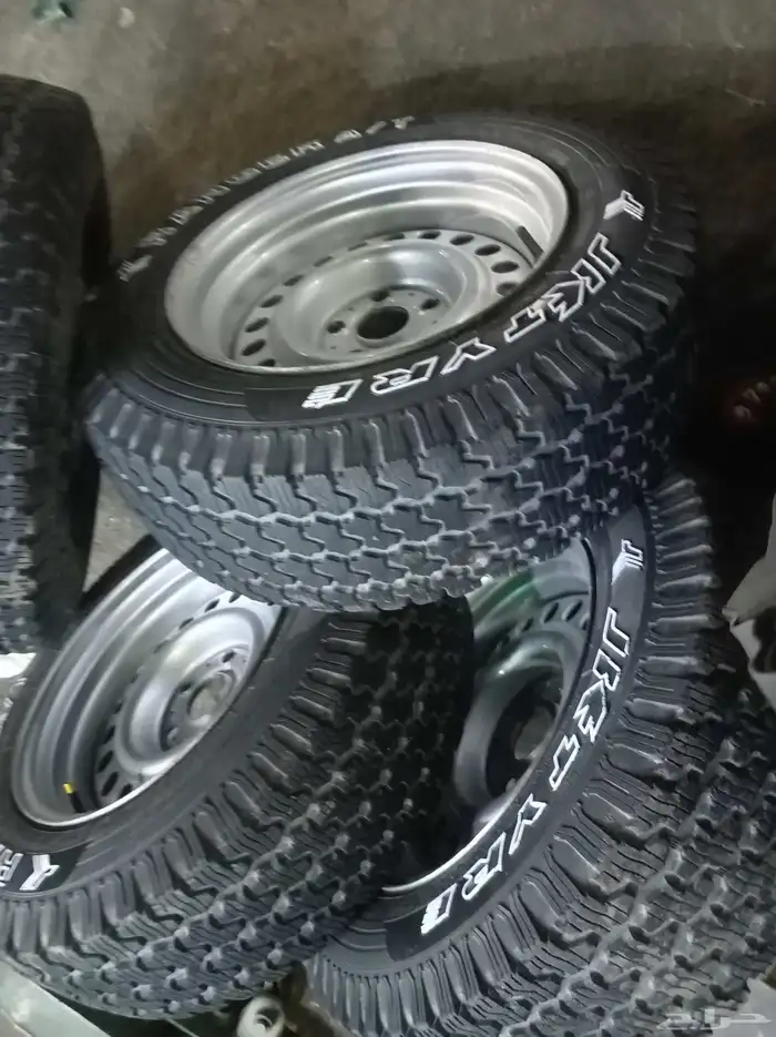 جنوط هيلكس مرسيدس مبرز 2صانتي كفرات حجري مقاس 15 70 205 7