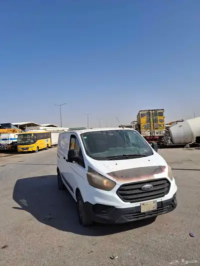 باص فورد المكينه فيها صوت index