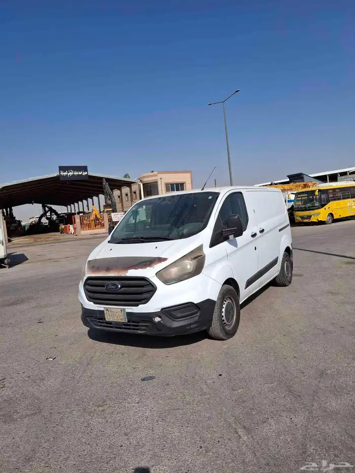 باص فورد المكينه فيها صوت 0