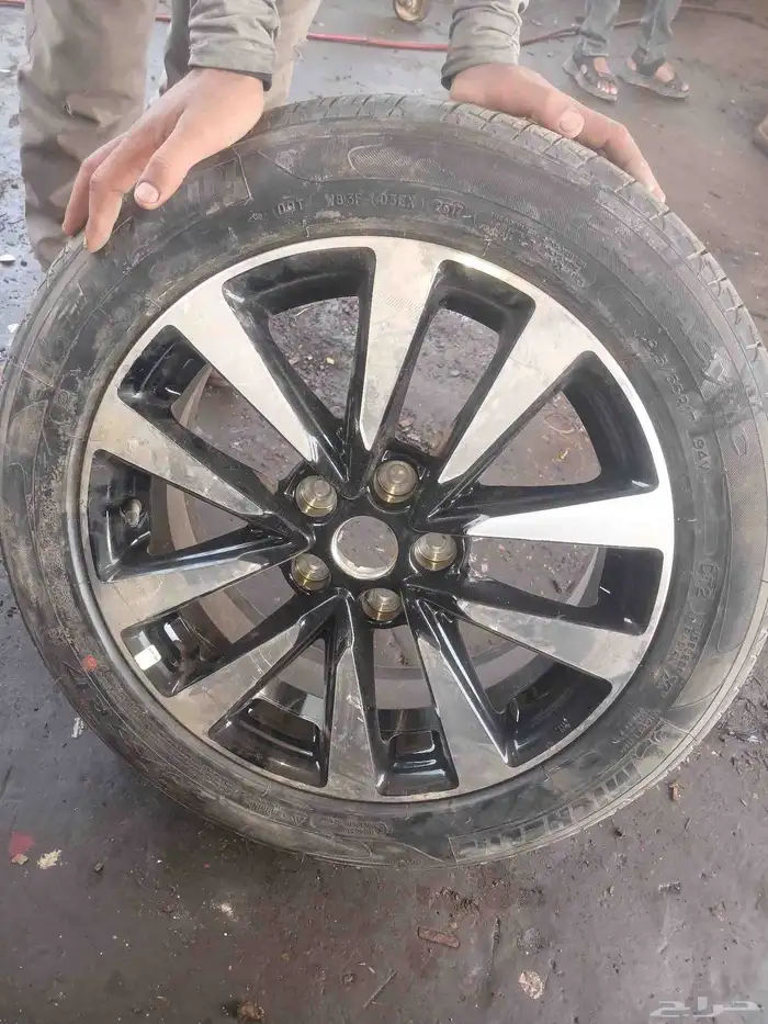 جنط نيسان مقاس  17 55 215 جديد وكاله 0