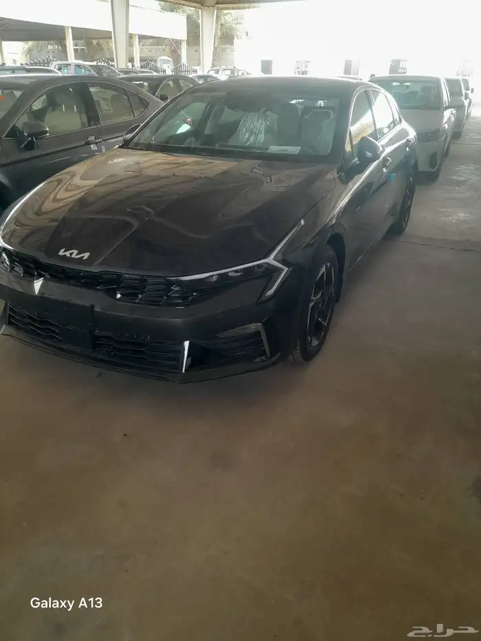 كيا K5 نص فل بانوراما مراتب جلد اللون رمادى 1