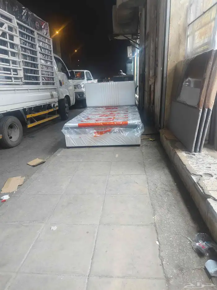 سراير مراتب مفارش بطانية سرير الرياض 8