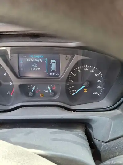 باص فورد المكينه فيها صوت index