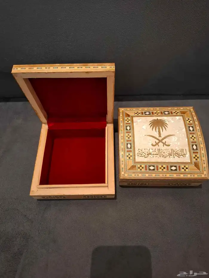 صندوق خشب موزاييك 0