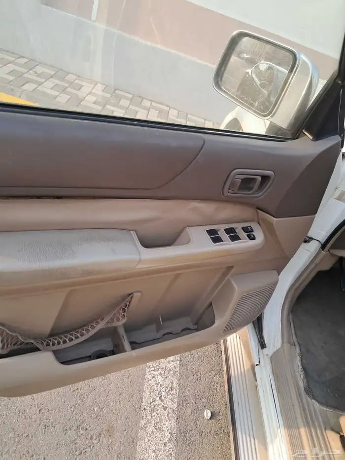 للبيع تشليح وينفع استخدام 9