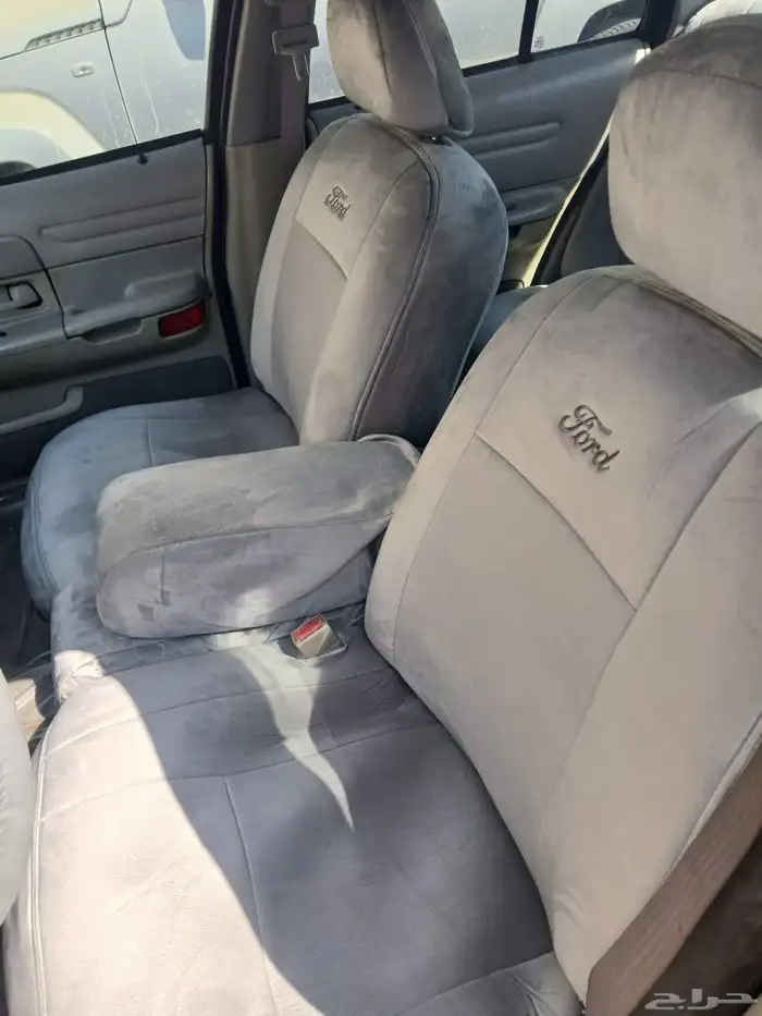 فورد كراون فكتوريا موديل2001 مدني 5