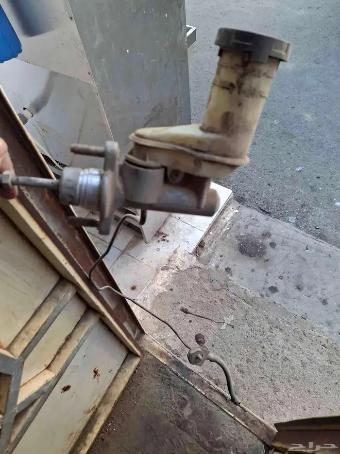 . قطع غيار جيب ايسوزو تروبر 14