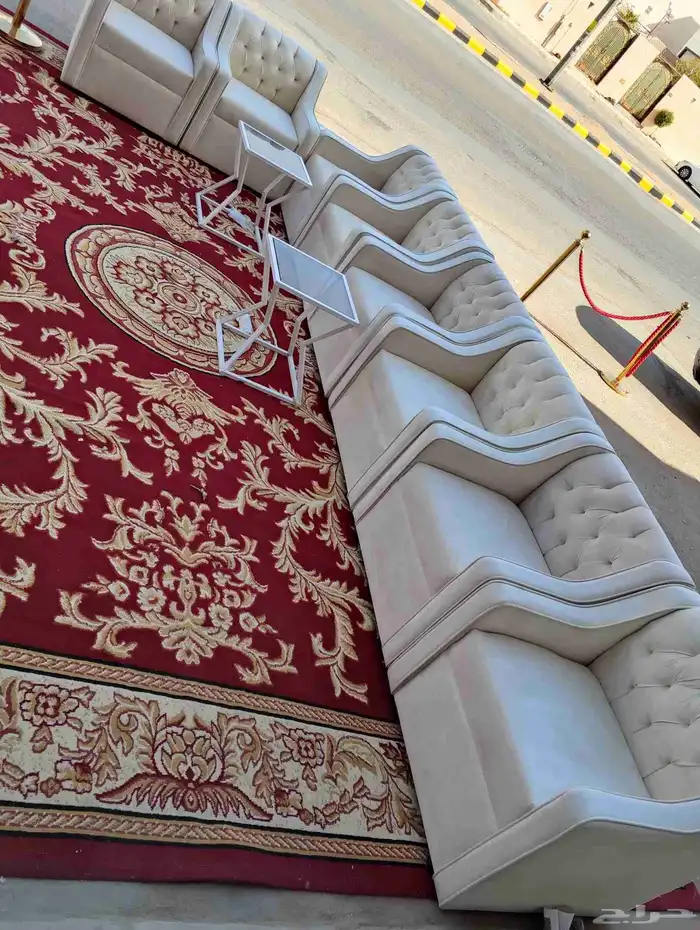 تاجير جلسات مظلات كنب كراسي ملكي طاولات كراسي ملبس 2