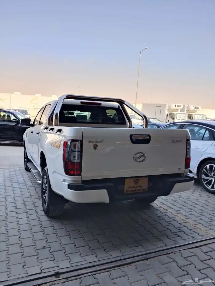 للبيع زد اكس اوتو 2025 دبل قير عادي مكينه 2.8 ايسوزو ياباني 4