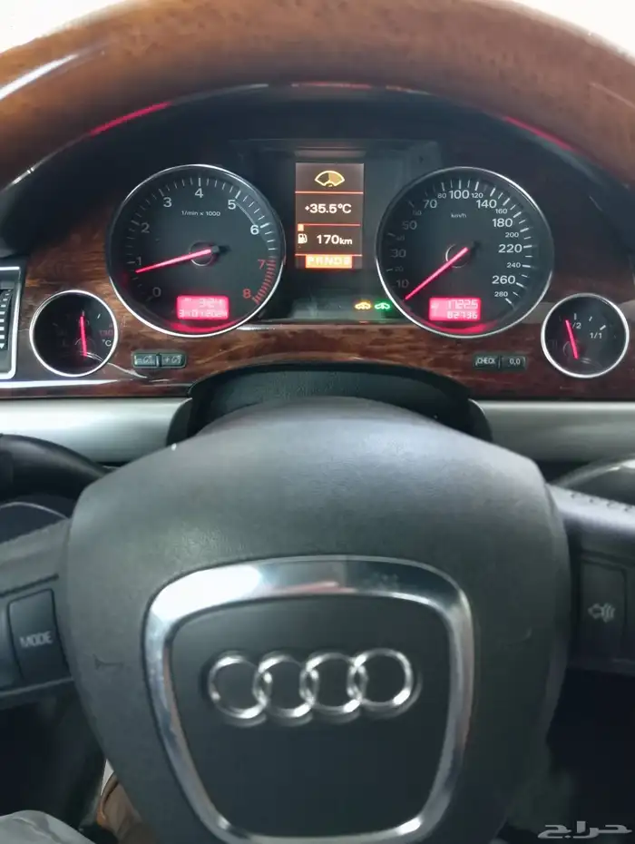 سيارة أودي AL8 5