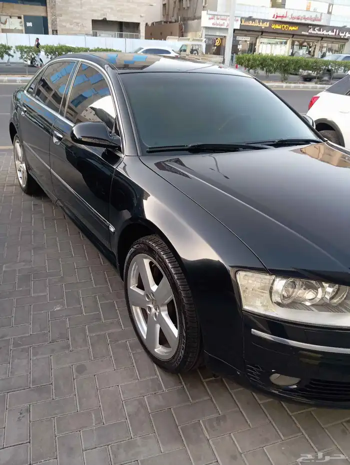 سيارة أودي AL8 1