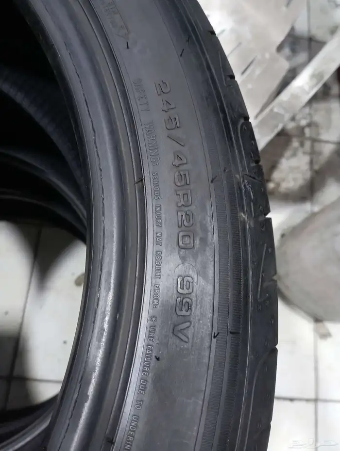 طقم كفرات245 45 20تاريخها25نوعه جودير 0