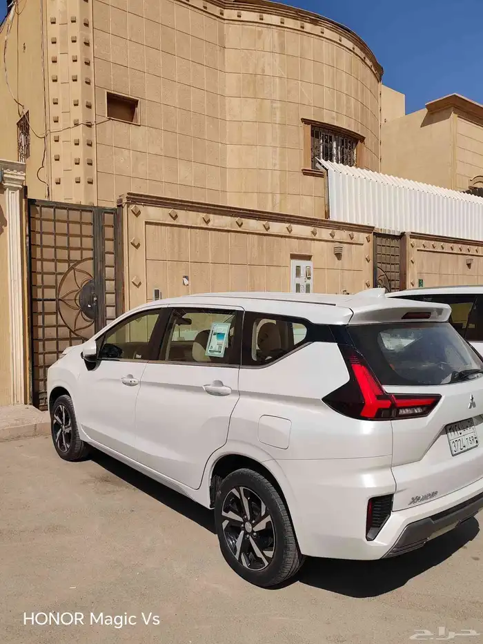 ميتسوبيشي اكسباندر2023 9