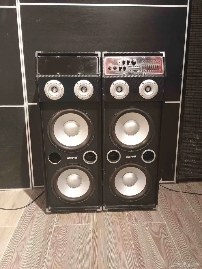 مكبرات سماعات صوت 0