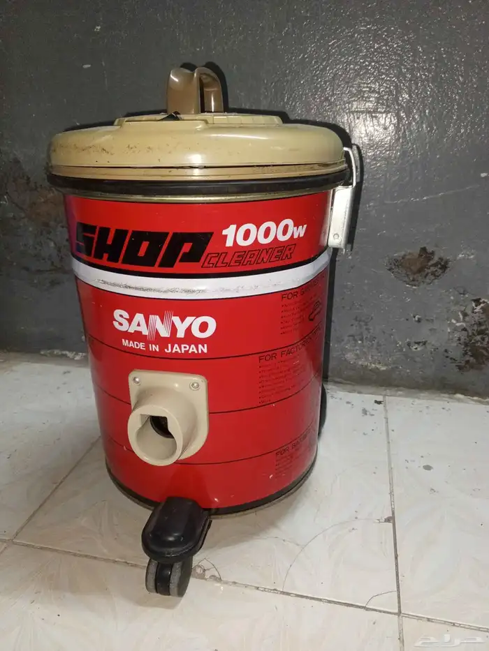 مكنسة كهربائية سانيو اليابانية 0