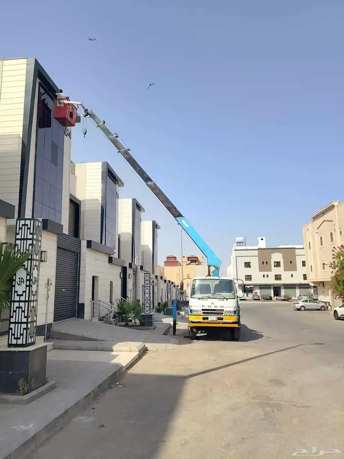 سطحه ونش للايجار يومي شهري متواجدين المدينه 6