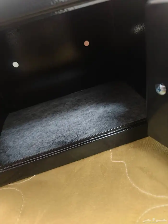 خزنه للبيع 2