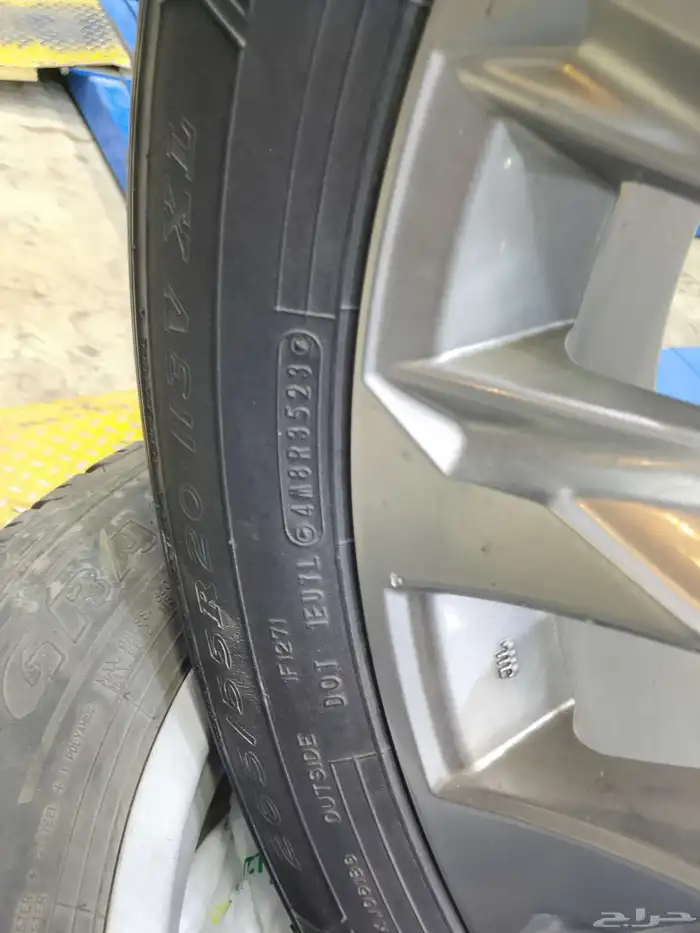 جيب تويوتا لاندكروزر 2