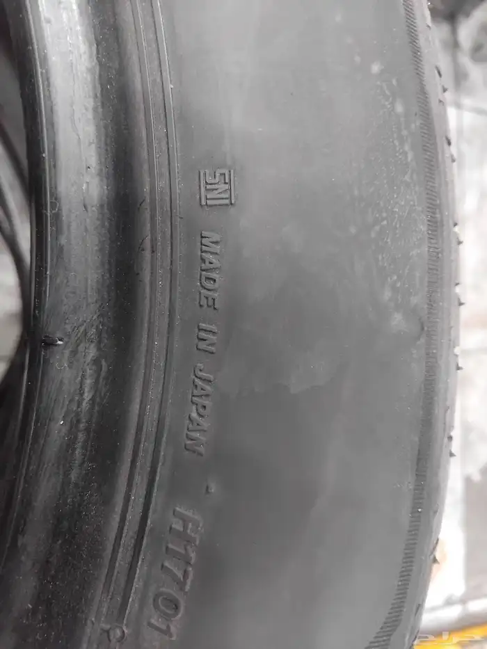 كفرات برجستون اخو اجديد 215 55 17 1