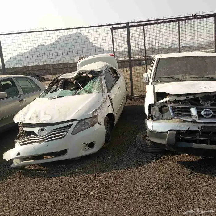 تويوتا نسيان. فورد 3