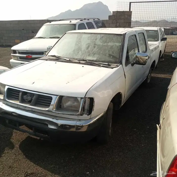 تويوتا نسيان. فورد 5