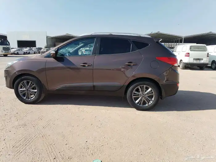 توسان موديل 2015 فتحه ماشي 244 3