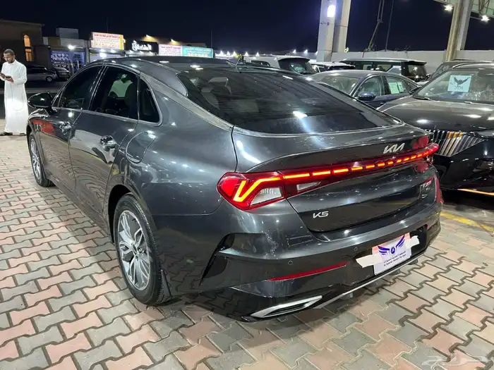 كيا K5 هايبرد 2023 متاح تقسيط 6
