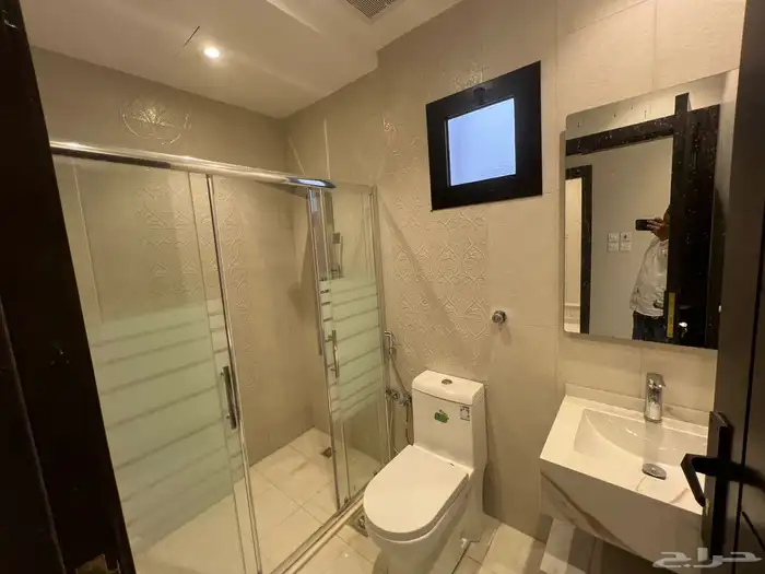 شقه تمليك في حد الحرم من دون عموله 15