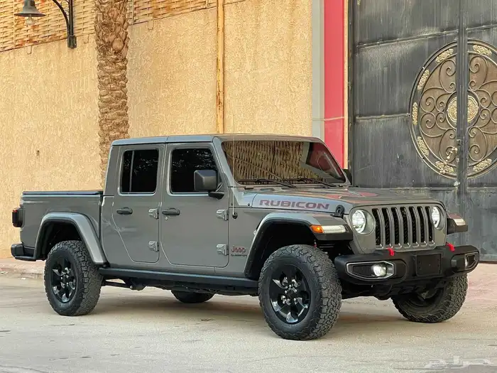 رانجلر جلاديتور 2021 روبيكون فل كامل بحالة الوكالة 8