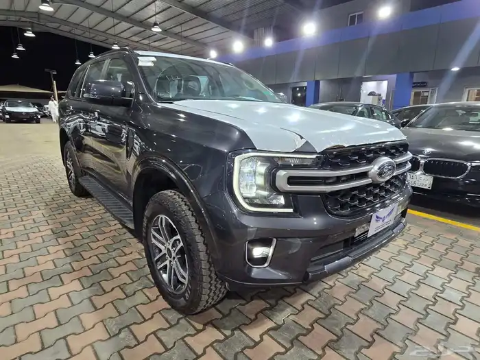 فورد افريست 2025.متاح كاش وتقسيط 0