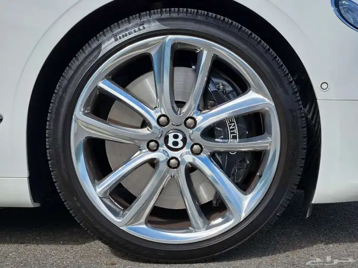 للاستيرادمن كوريا  بنتلى كونتيننتالGT 2022 18