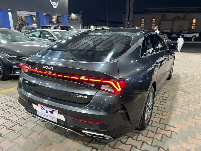 كيا K5 هايبرد 2023 متاح تقسيط 5